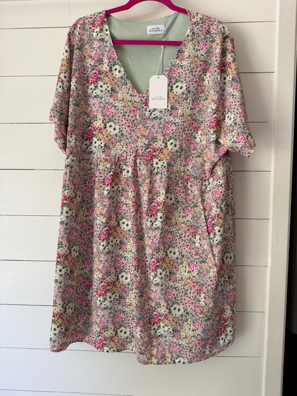 Emily Wonder Women’s Spring Summer Calico Floral Print Dress Size 2X NWT